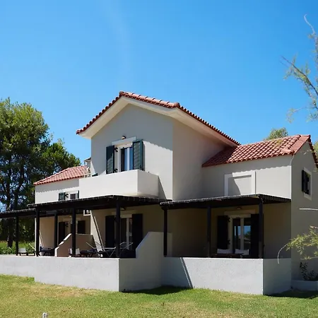 Axion Studios&Apartments 3*